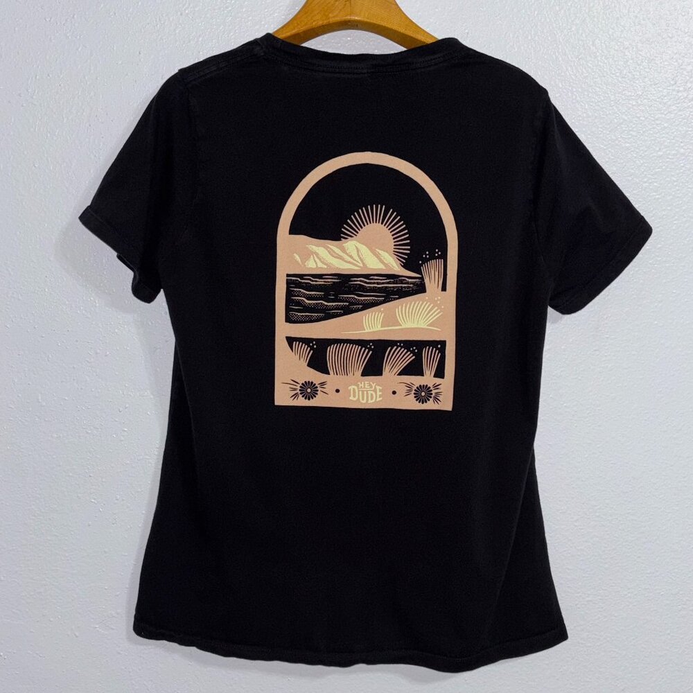 Hey Dude Black Graphic T-Shirt XXL Cotton Logo Desert Sunset‎ Mountain Southwest